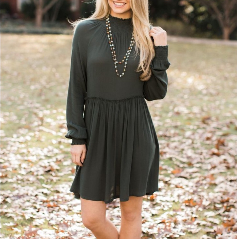 Long Sleeve Green Dress with Button Detail